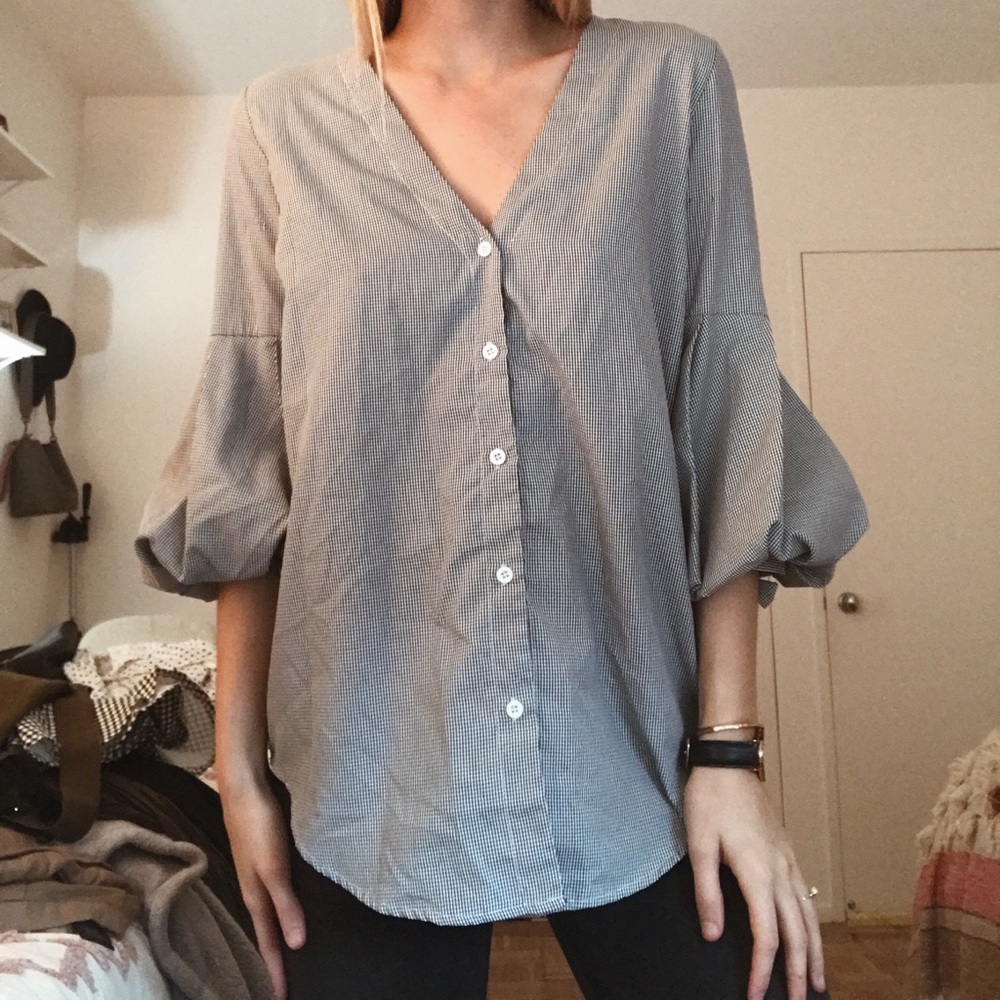 Boohoo Large Sleeves Top